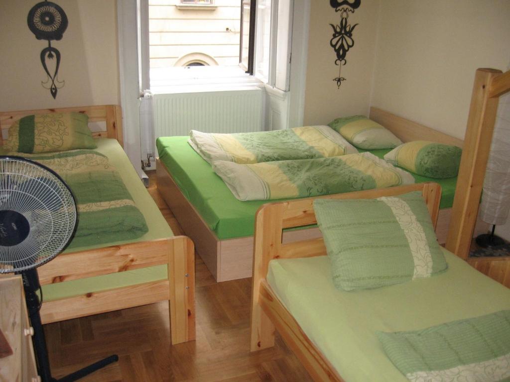 Budapest Centrum Cozy Hostel Rom bilde